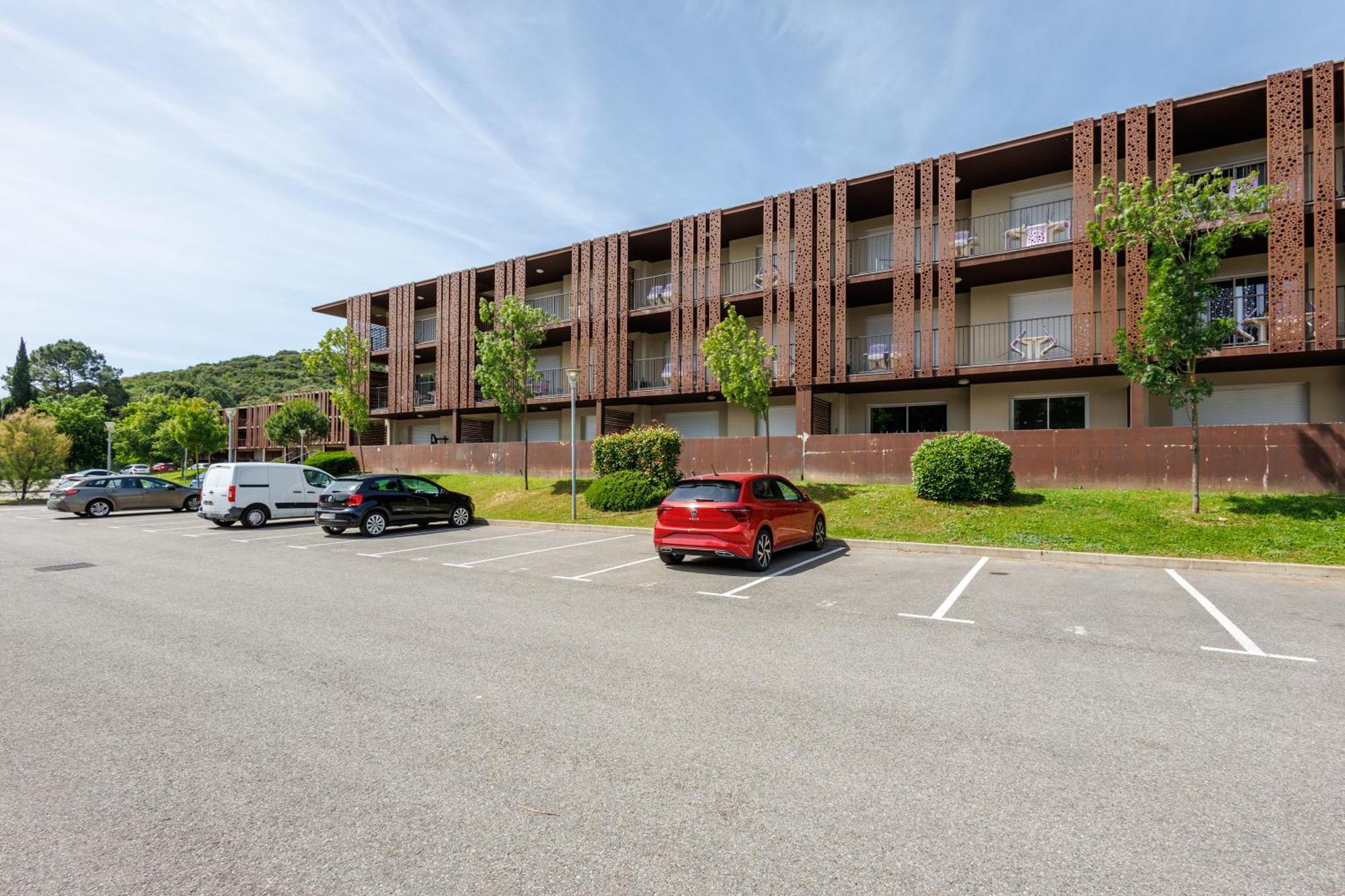 Residhotel Residence Pont Du Gard Remoulins Exterior foto