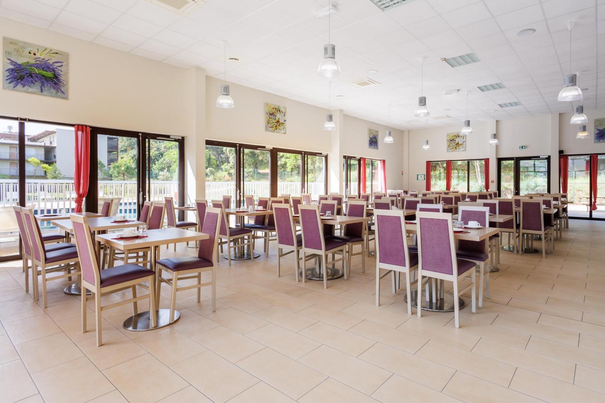 Residhotel Residence Pont Du Gard Remoulins Exterior foto