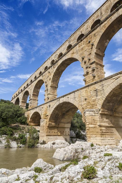 Residhotel Residence Pont Du Gard Remoulins Quarto foto