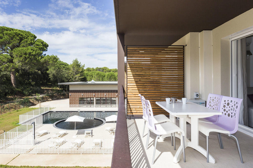 Residhotel Residence Pont Du Gard Remoulins Exterior foto